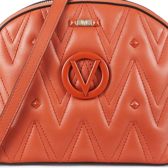 SALE! ✅Valentino Diana D Quilted Stud Leather Xbody Bag ✨ NWT, DUST BAG, COA - Picture 5 of 16